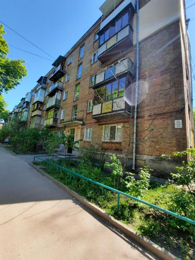 Посуточно Мини-Студия Метро Дорогожичи Киев Eksteriør billede